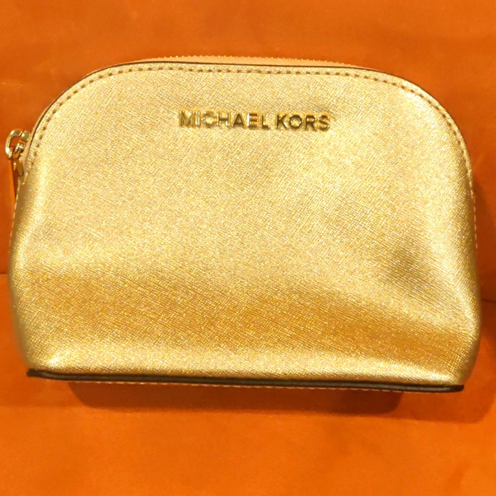 Michael Kors Cindy cosmetics bag in Gold metallic